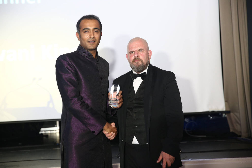 Sherwani King Wins Best Online Business of the Year Award 2017